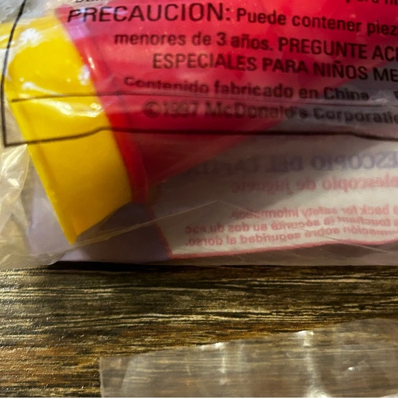 NWT Lot of 5 McDonald’s 1997‎ Vintage Peter Pan Happy Meal Toys Unopened - Picture 6 of 6